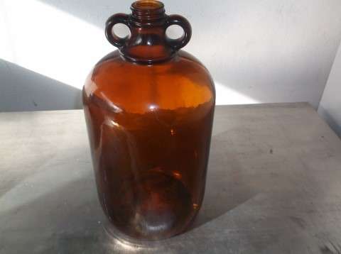 VINTAGE BROWN GLASS ONE GALLON JUG  MADE BY UNITED GLASS MANUFACTURERS